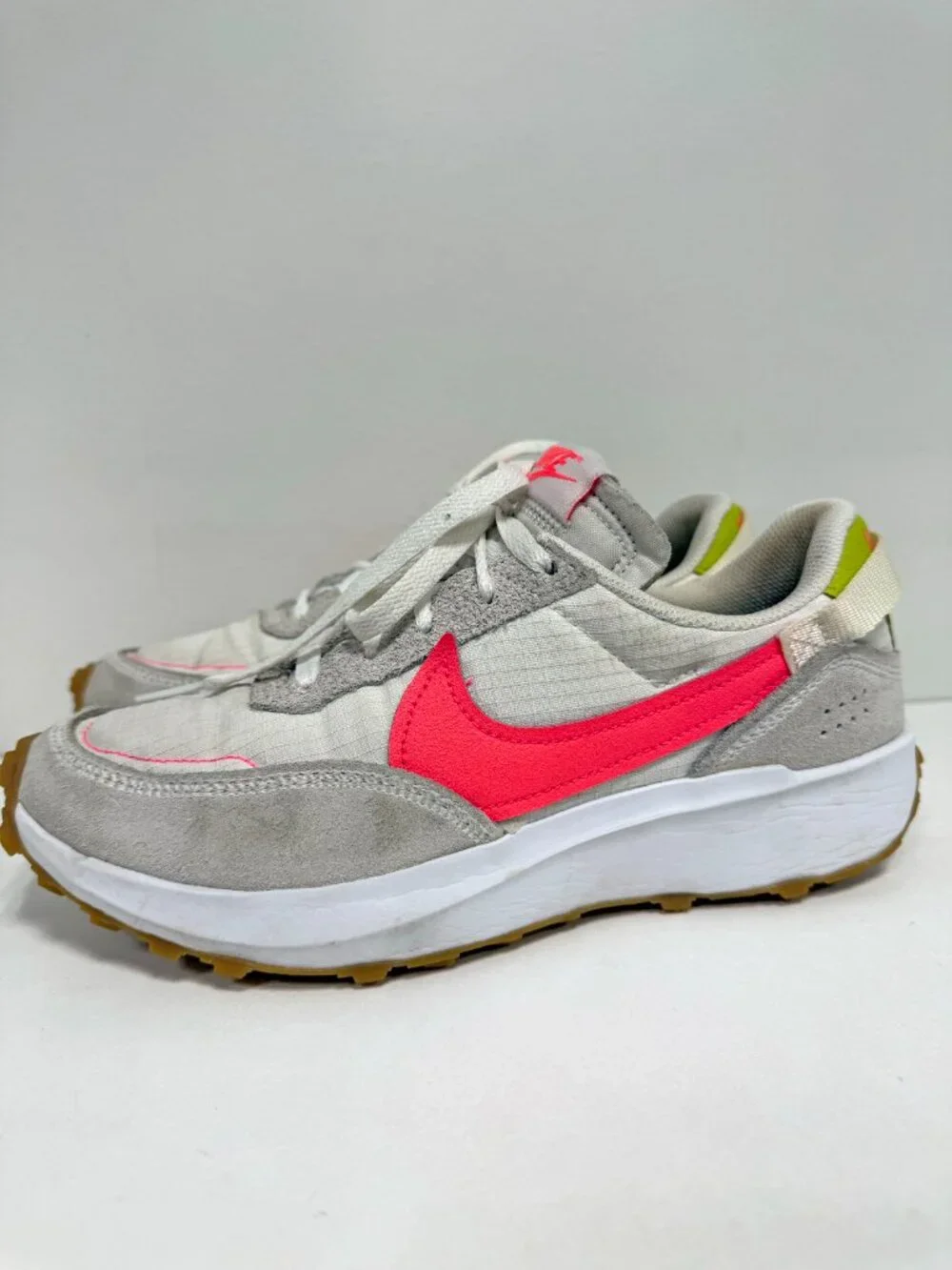 Nike women pre